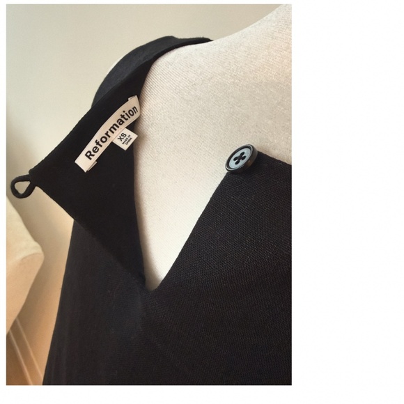 NWOT Reformation Saige Linen Top | 100% Linen | Size XS | Matching Pants Avail. - Picture 6 of 10